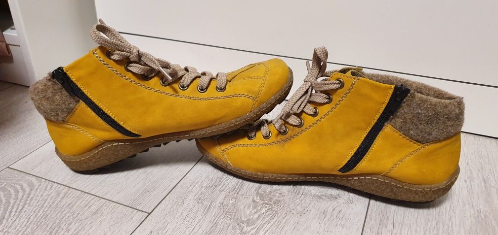 RIEKER damskie botki na zamek rozmiar 40 wkładka 26cm ocieplane