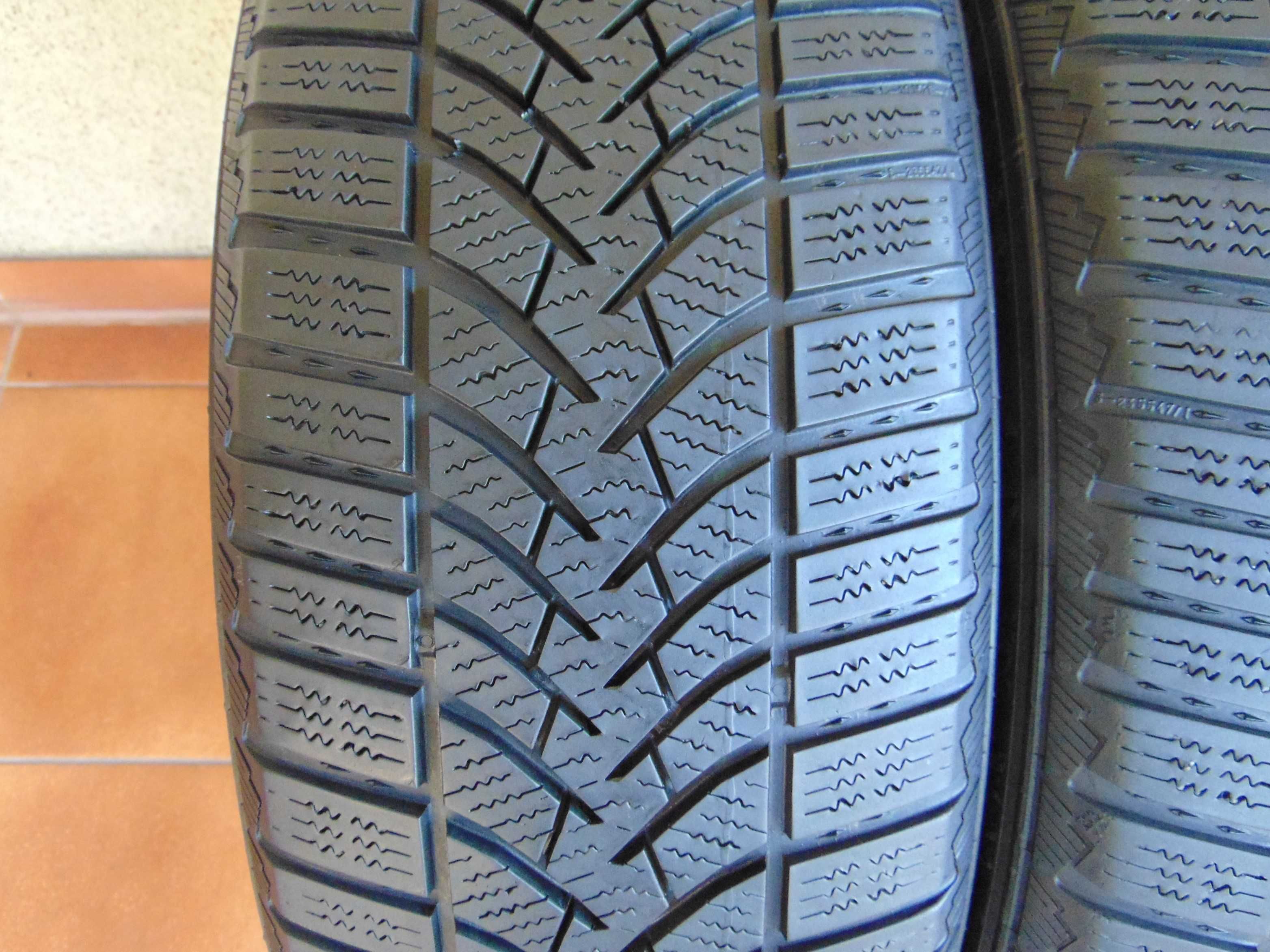 Opony Zimowe 195/55 R15 Semperit Speed-Grip 3 2szt.