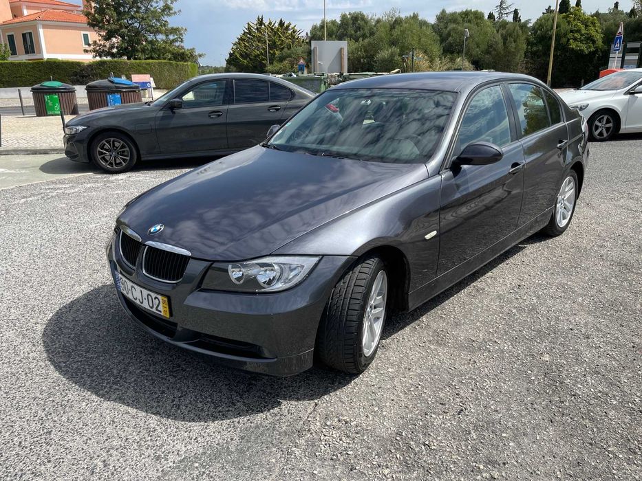 BMW 320D em estado impecável