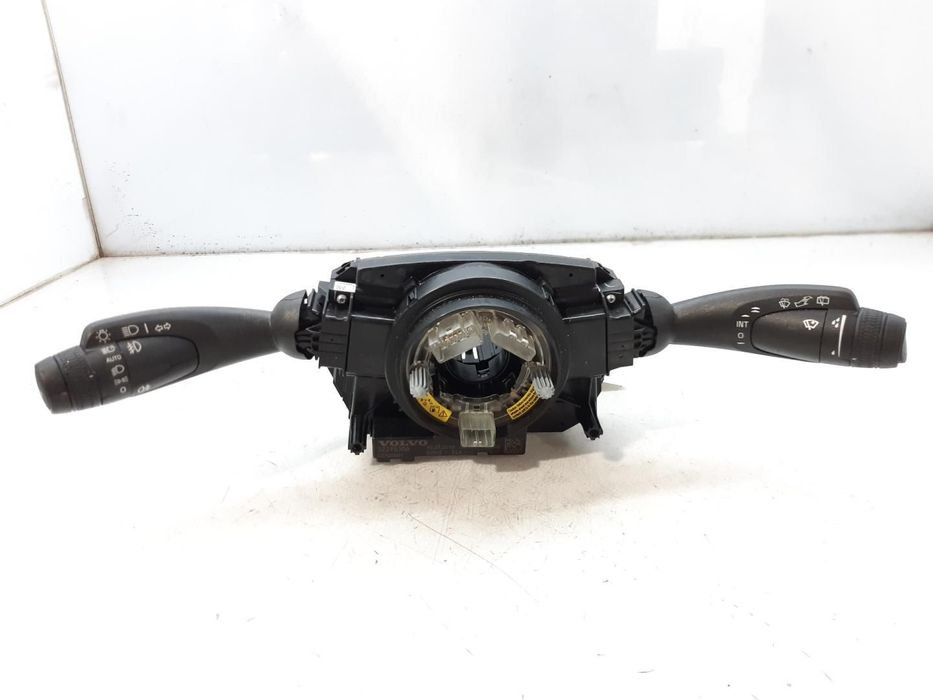 COMANDOS VOLANTE VOLVO XC40