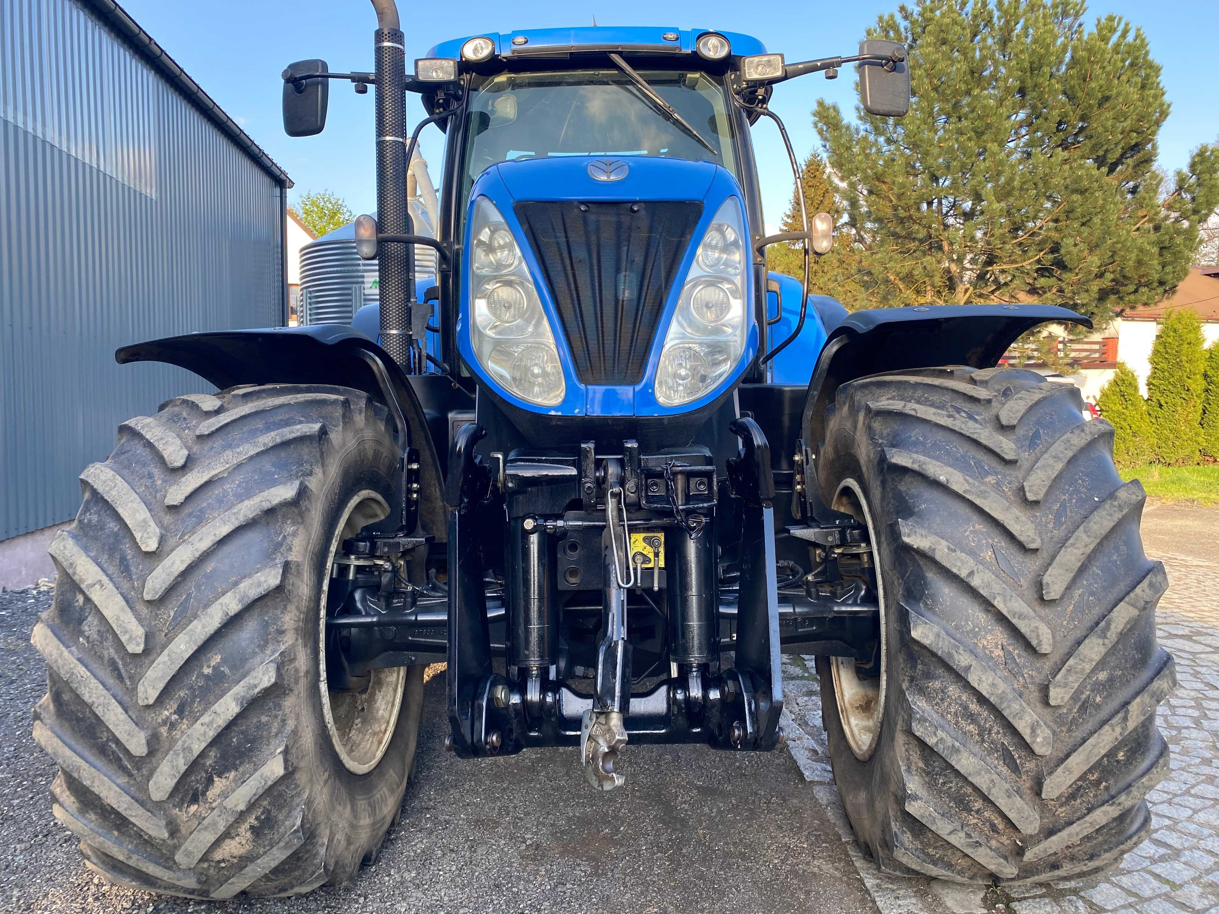 New Holland t7.270