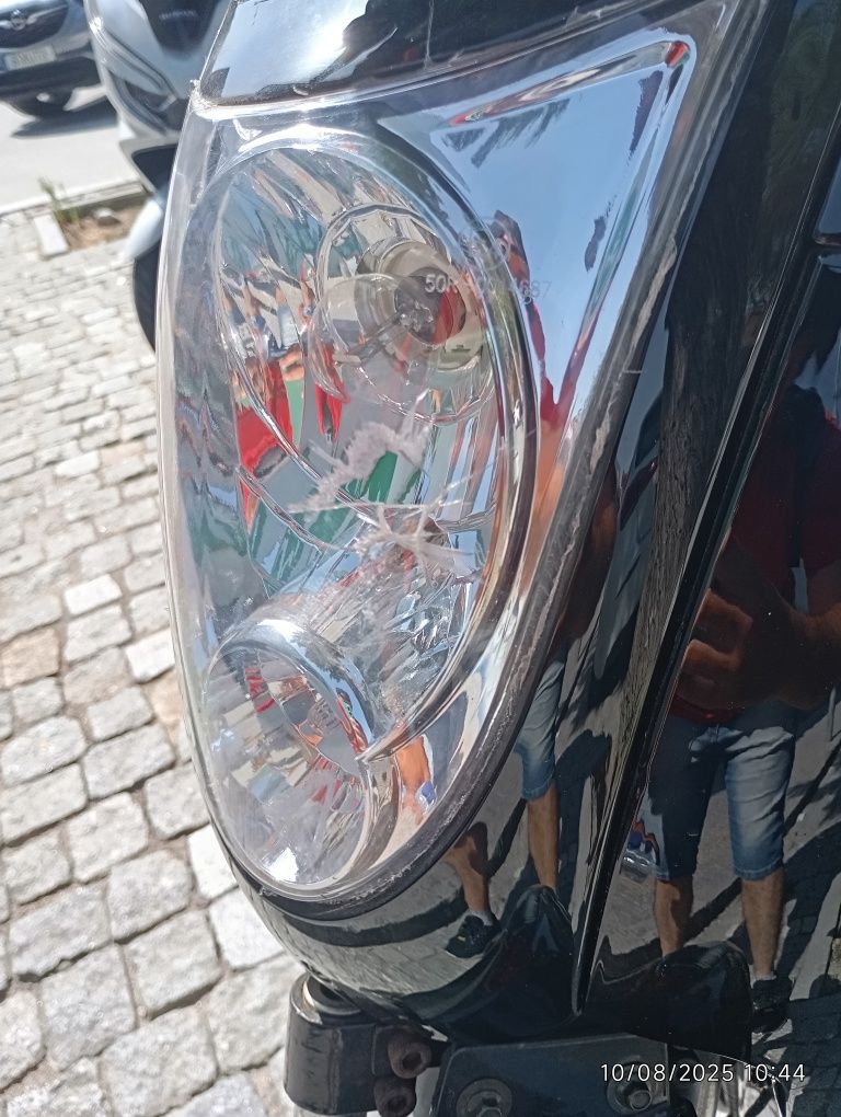 Vende-se com bateria