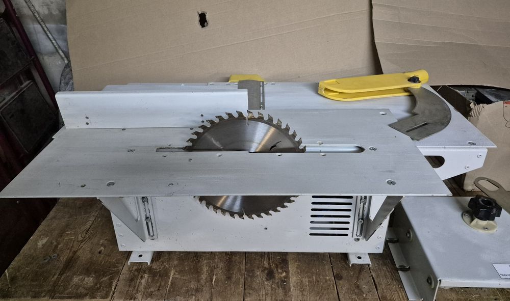 Станка деревообробний циркулярка фуганок довбальний