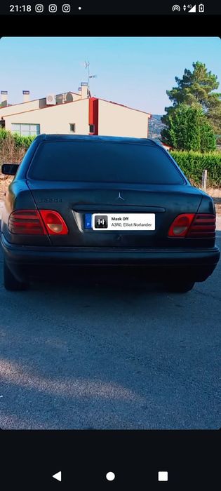 Mercedes Benz E220
