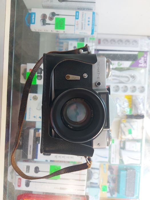 Продам фотоапарат Зенит Е