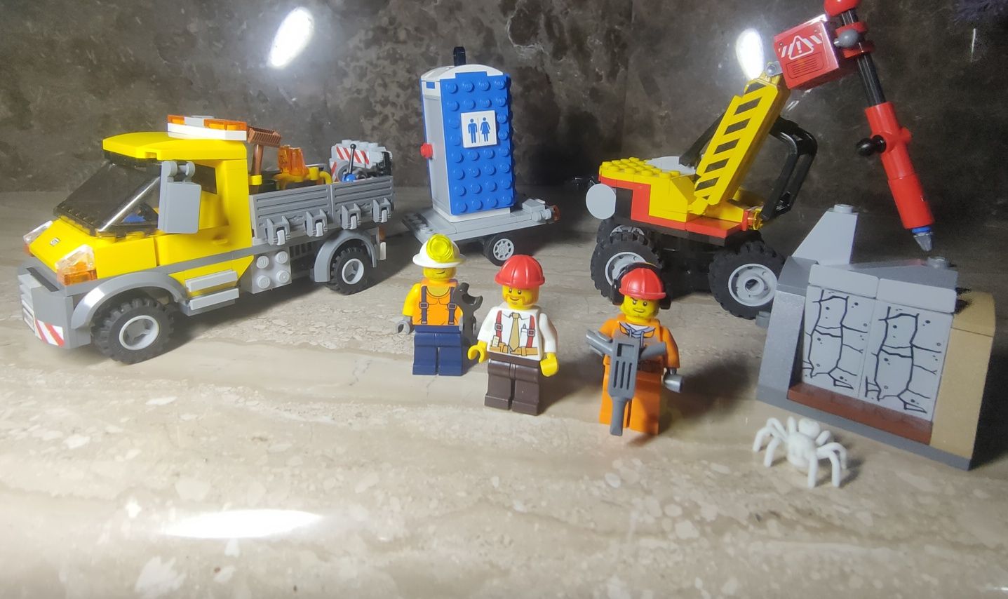 LEGO city 60185 kruszarka górnicza 60073 wóz techniczny