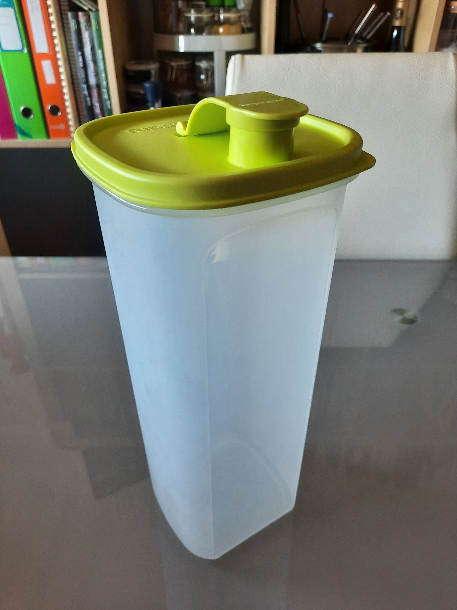 Jarro Espacial 2L - tupperware