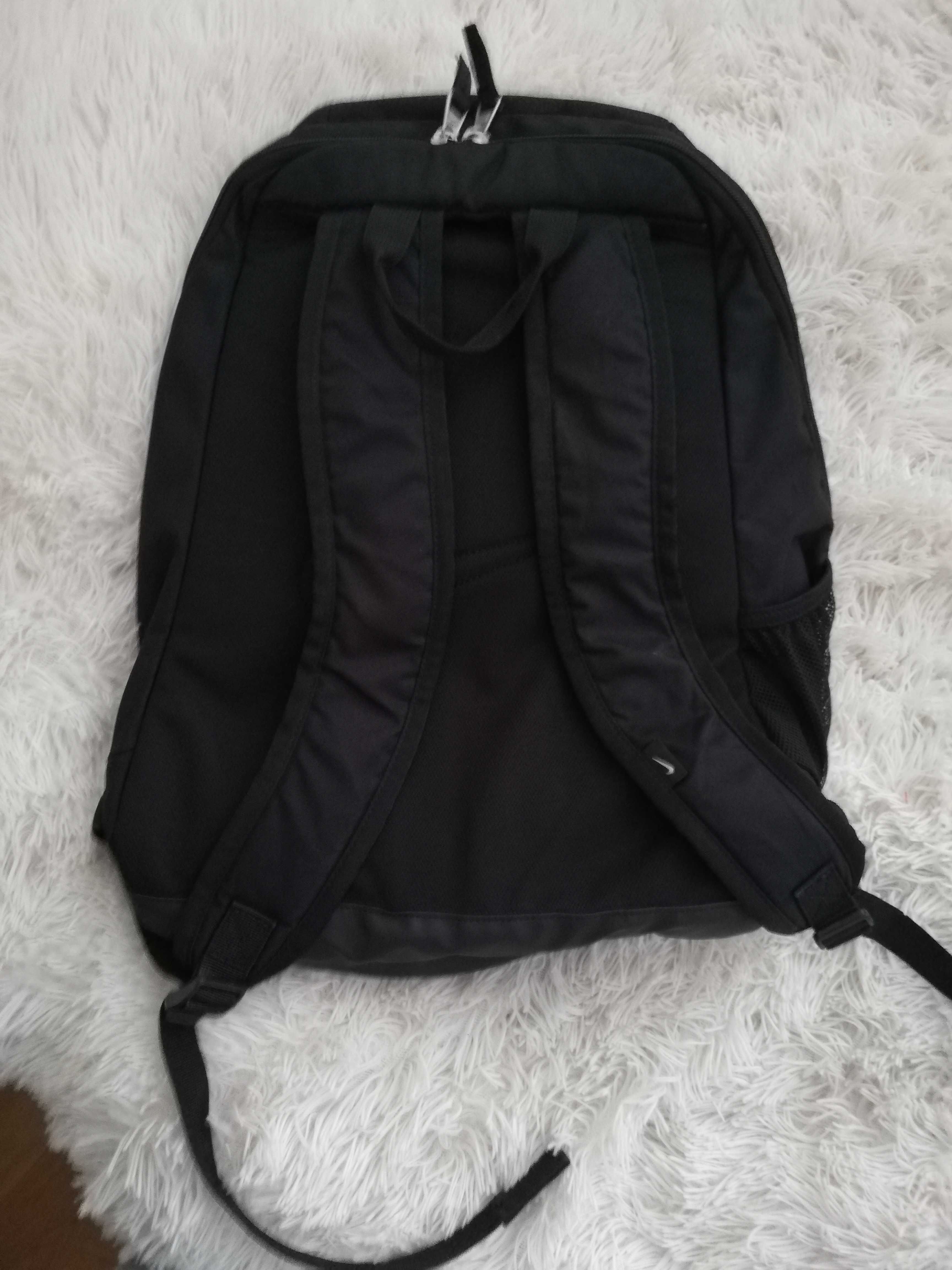 plecak nike czarny pojemny