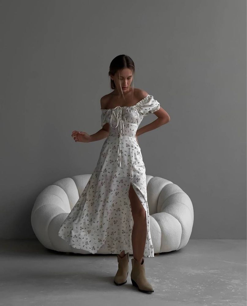 Ніжна сукня с розрізом / нежное платье с розрезом