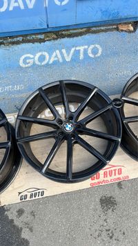 Goauto диски BMW X5 X6 5/120 r22 8.5-10j dia74.1 в чорному глянці