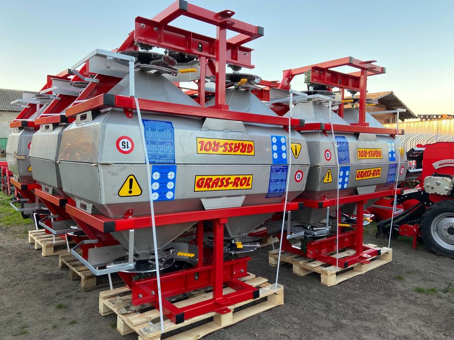 GRASS-ROL Rozsiewacz dwutarczowy ocynkowany / kwasoodporny 400/600L