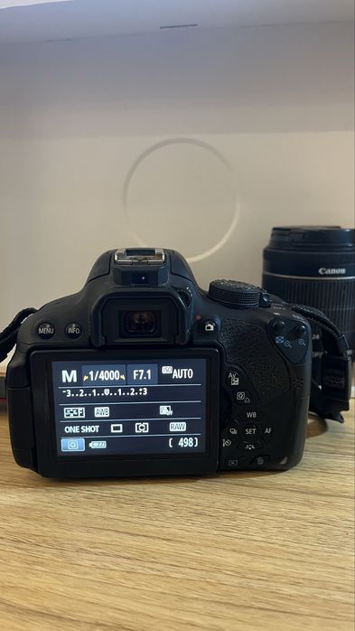 Lustrzanka Canon EOS 700D+Dostawa na terenie PL GRATIS!