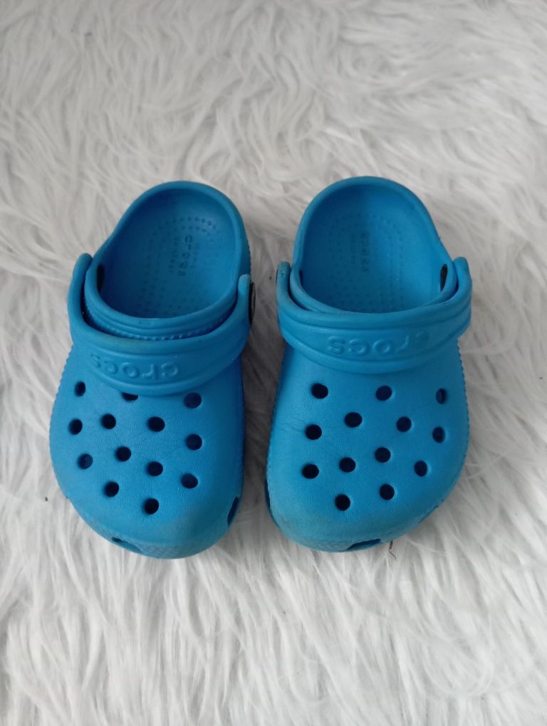 Buty dla chłopca Crocs r. 24