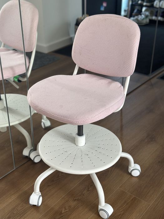 Ikea fotel cieciecy obrotowy vimund