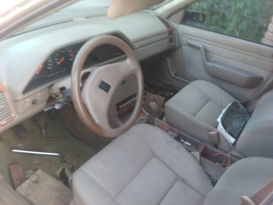 Продам Пежо 2 авто