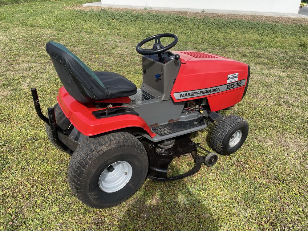 Solidny Traktorek Kosiarka Massey Ferguson 20-12 Briggs kosz MTD