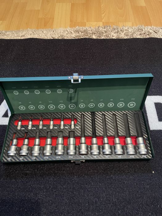 Zestaw kluczy nasadowych z bitami 18 szt.Parkside