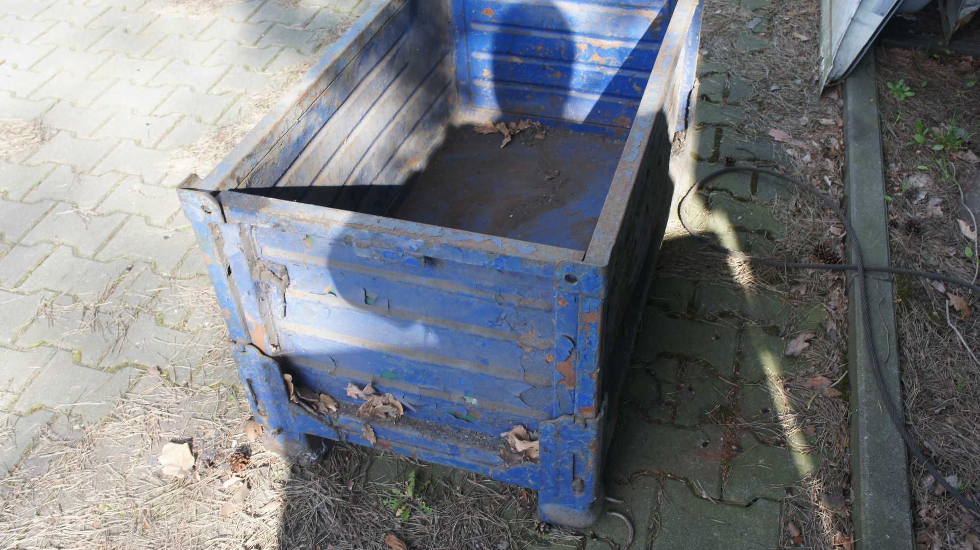 Kontener metalowy używany składany