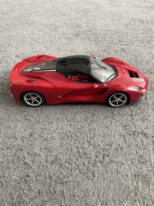 Carro Telecomandado Ferrari