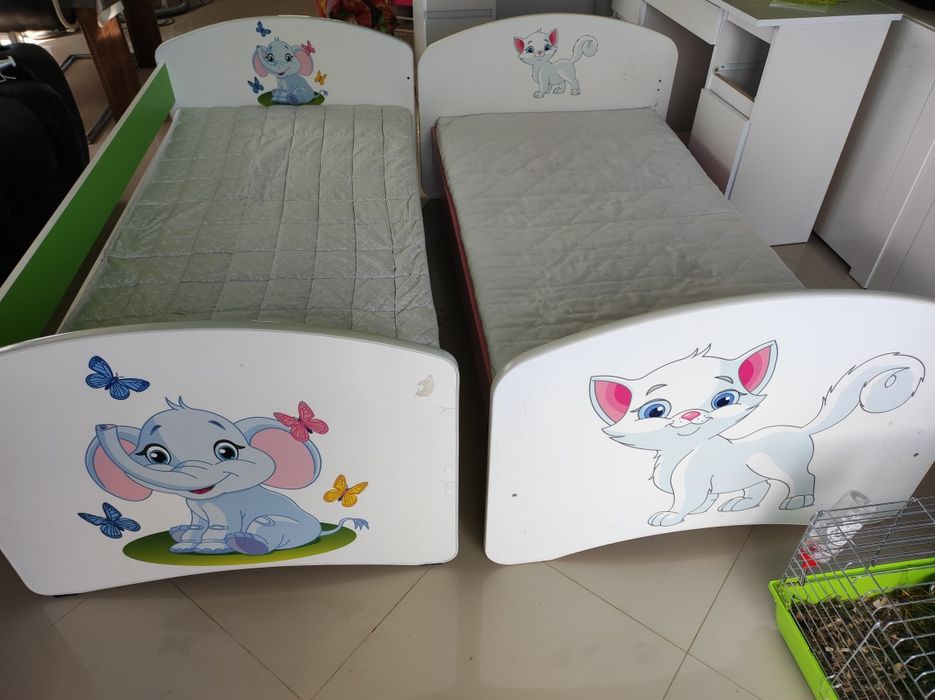 Łóżko łóżka dziecięce z materacem i szufladą