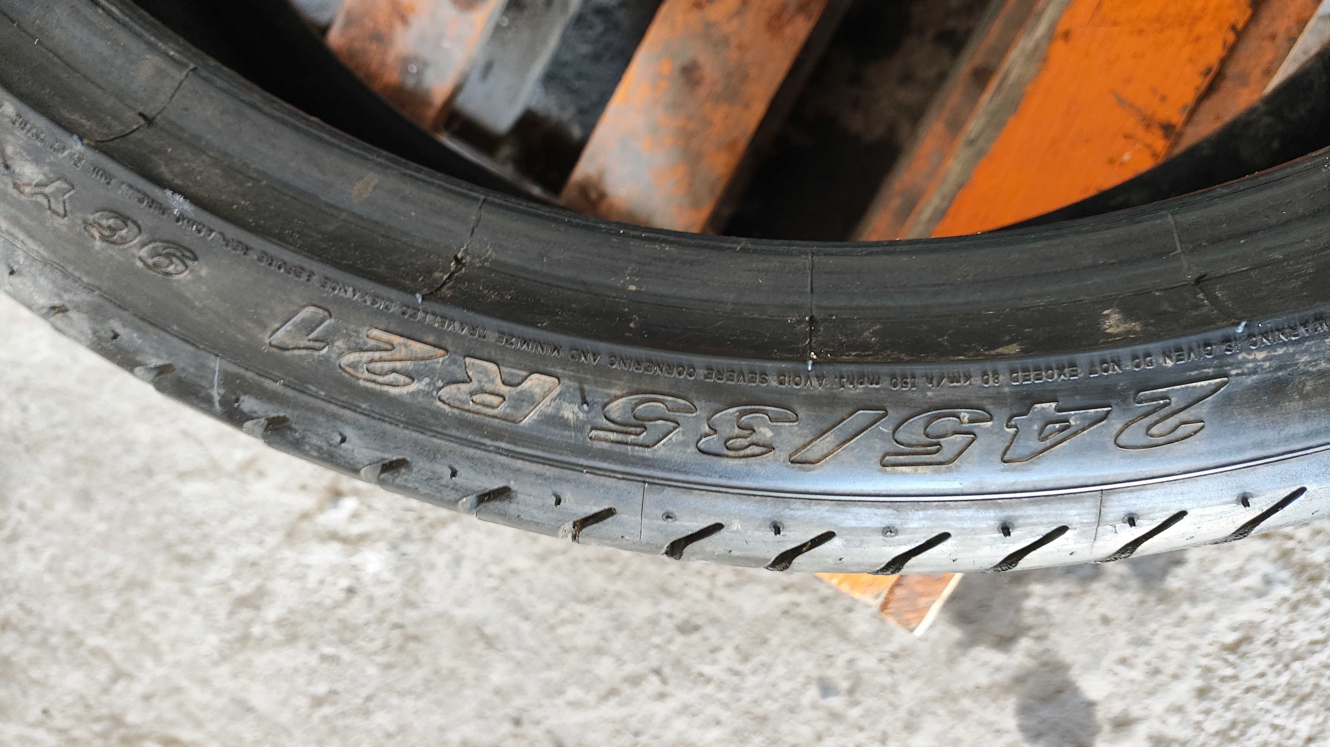 Шина Pirelli 245 35 R21 96Y RunFlate