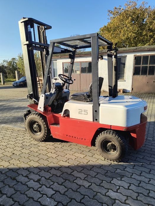 Wózek widłowy NISSAN FJ02A25