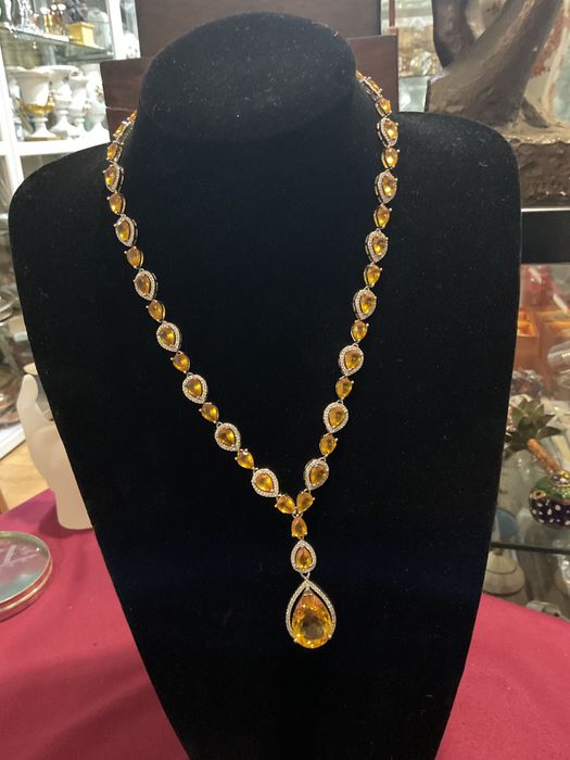 Colar prata 925 estilo lágrima ,mais anúncios abaixo.