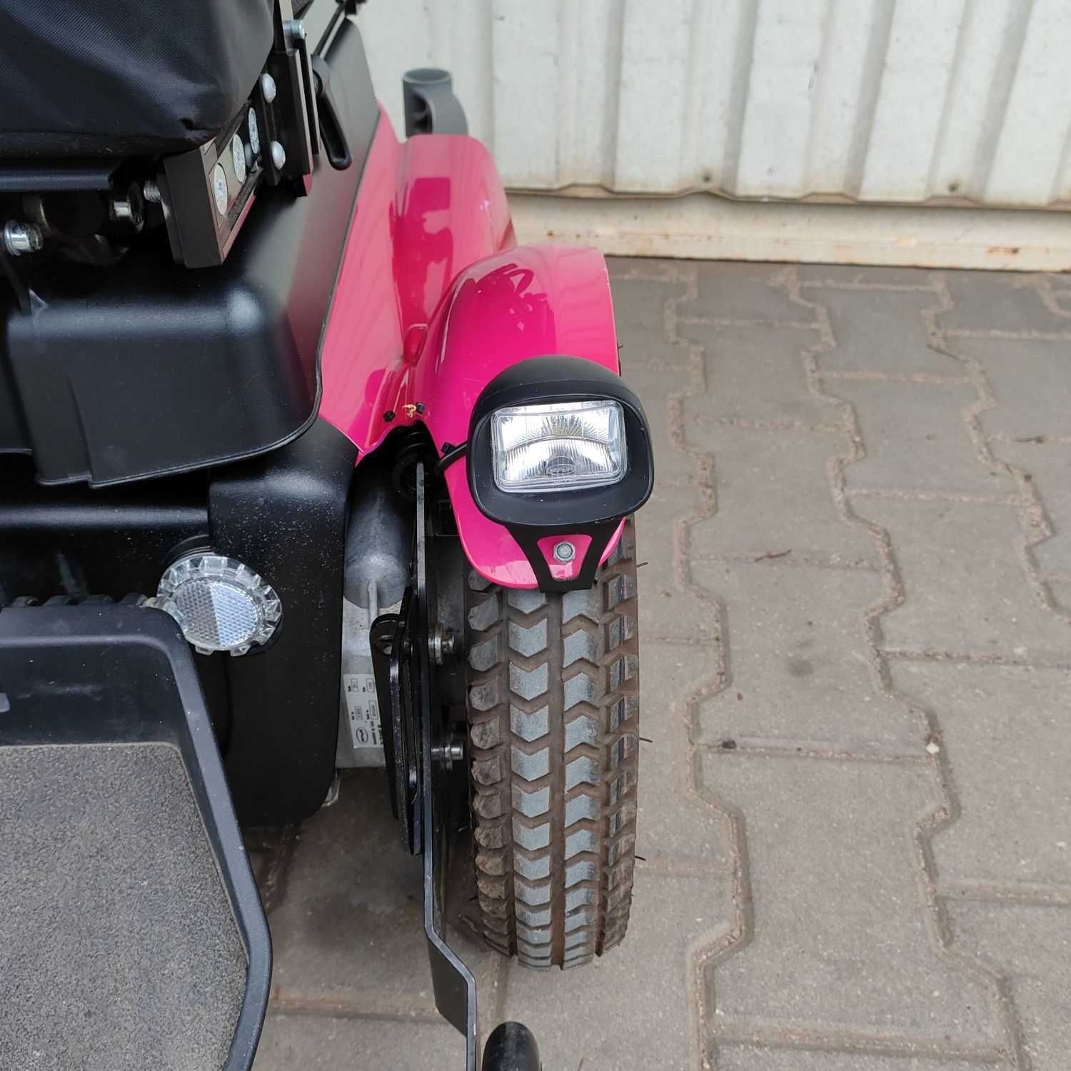 Wózek inwalidzki elektryczny Permobil K300 z windą