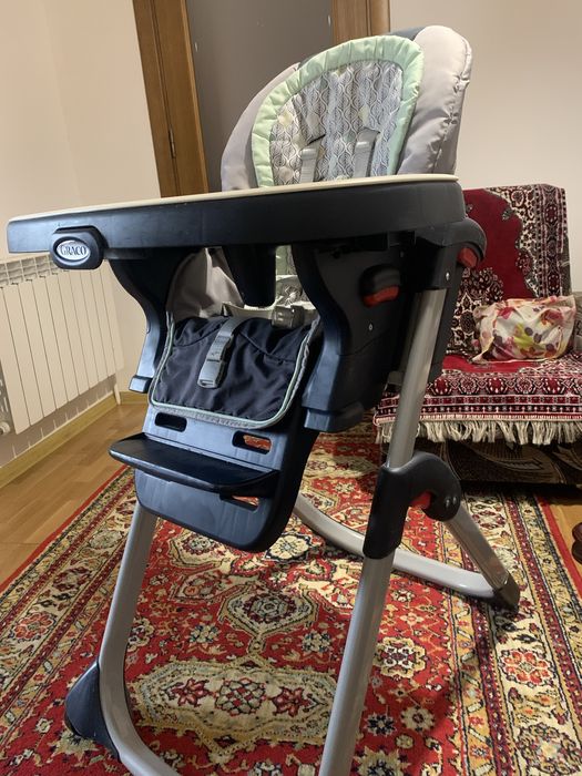 Крісло для годування Graco