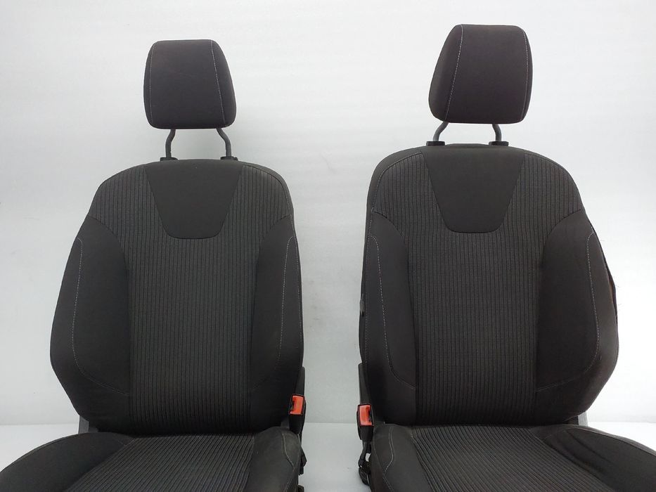 Conjunto de bancos FORD Focus III