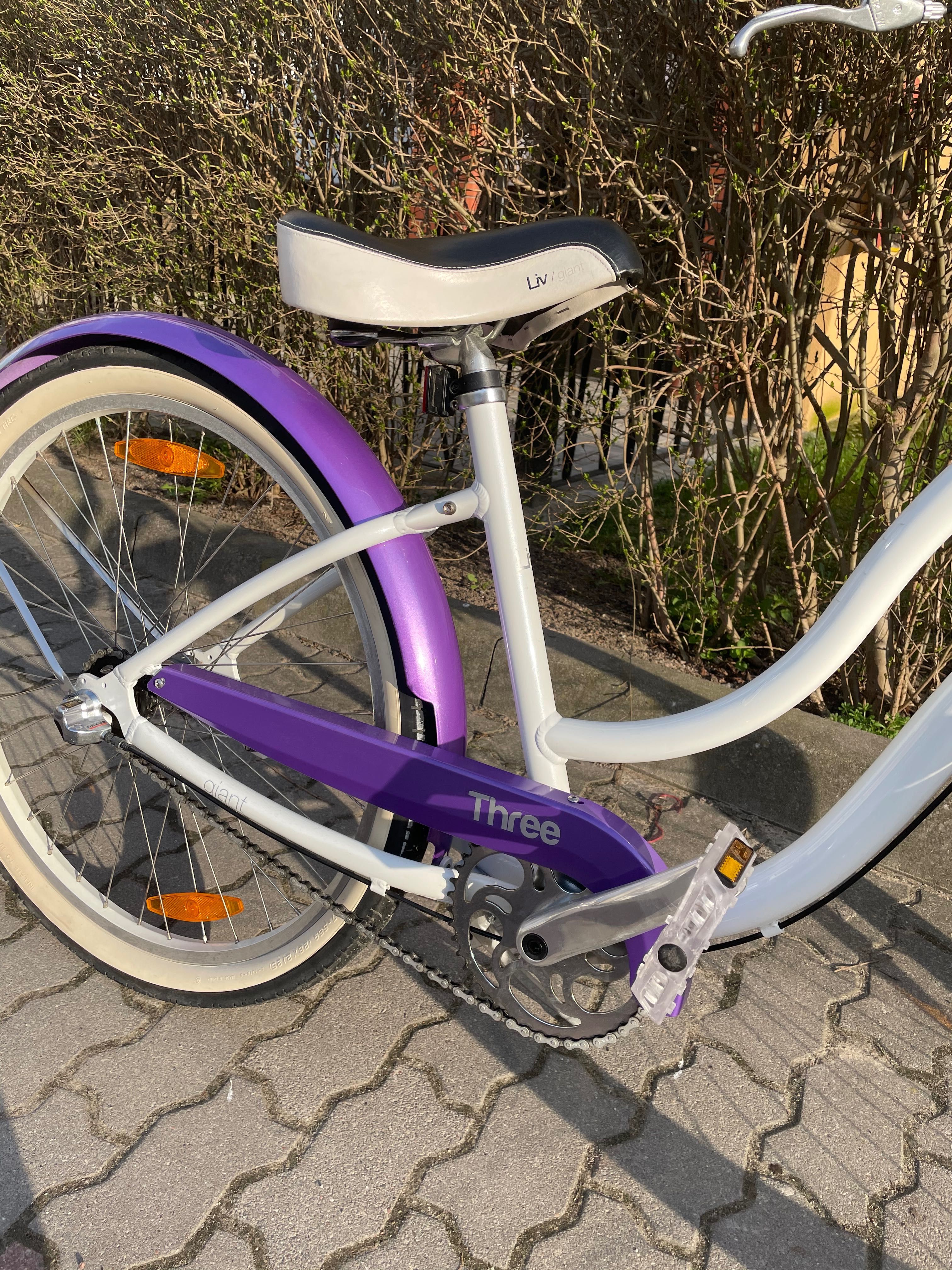Rower miejski cruiser Giant Simple 3 aluminiowy 26”
