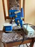 Sprzedam maszynę overlock Baby Lock