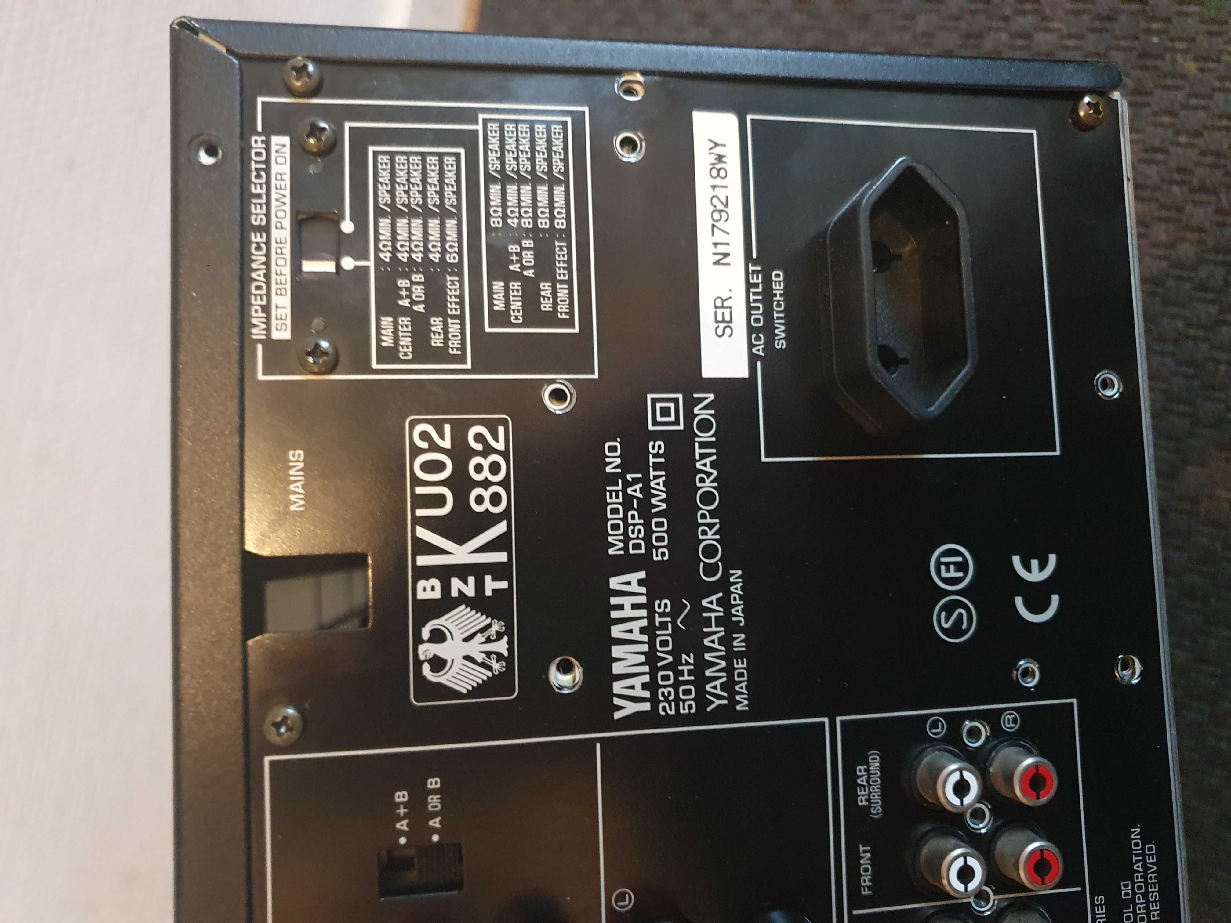 Niesprawny Wzmacniacz kina domowego Yamaha DSP-A1