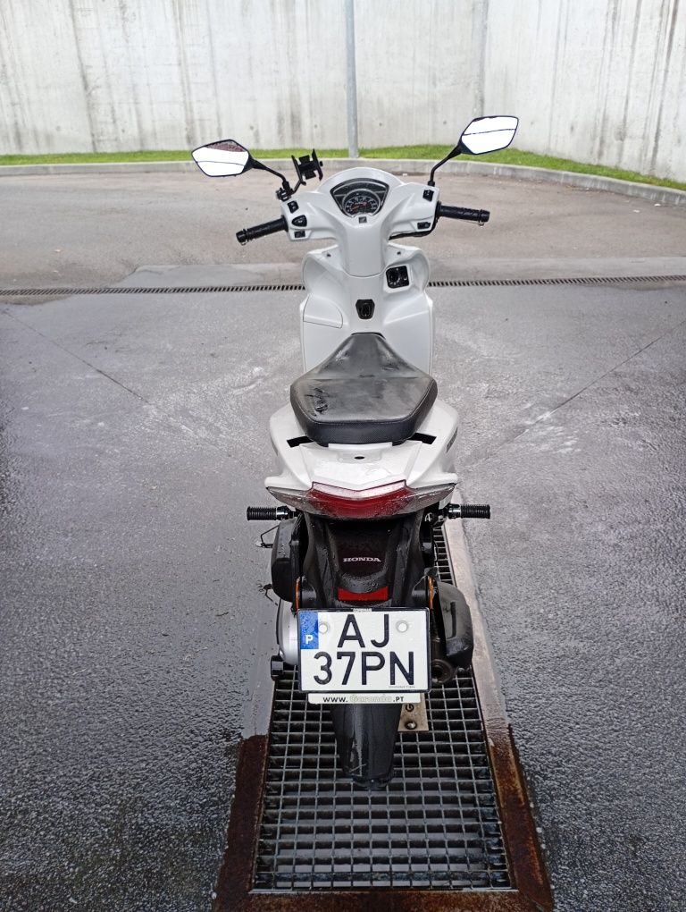Honda Vision 110cc