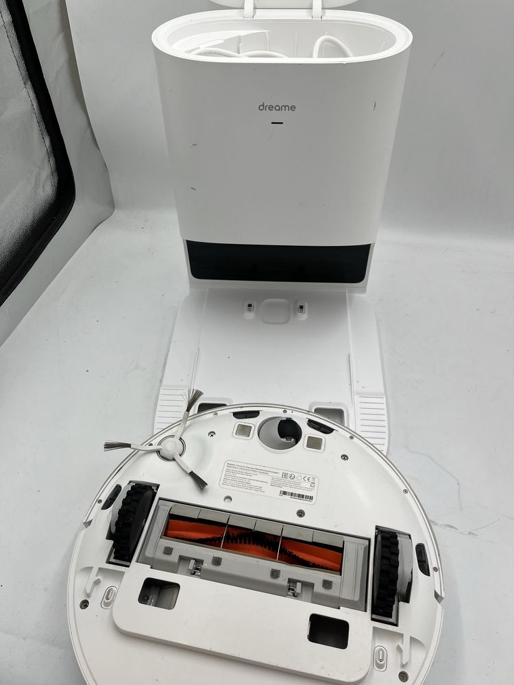 Robot sprzatajacy Dreame D10 plus