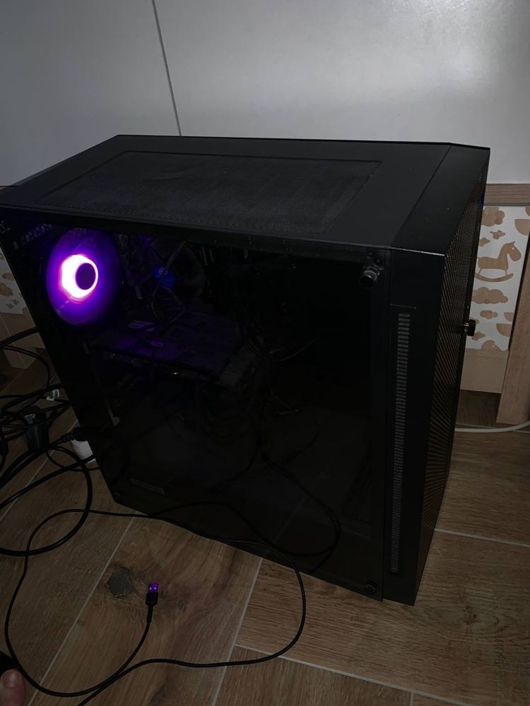 Komputer stacjonarny do gier – RTX 2060 Super, i5-10400F, 12 GB RAM