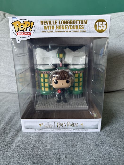 Funko pop deluxe harry potter neville longbottom with honeydukes 155