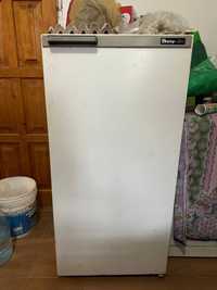 Продам холодилтник Днєпр 2м