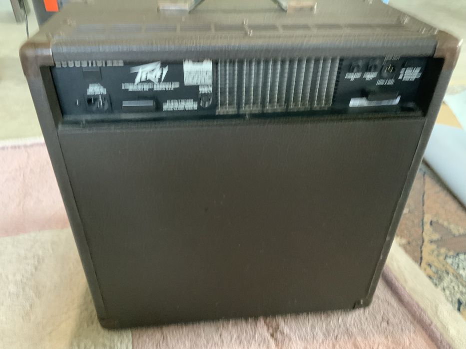 Комбоусилитель для акустической гитары Peavey 125W