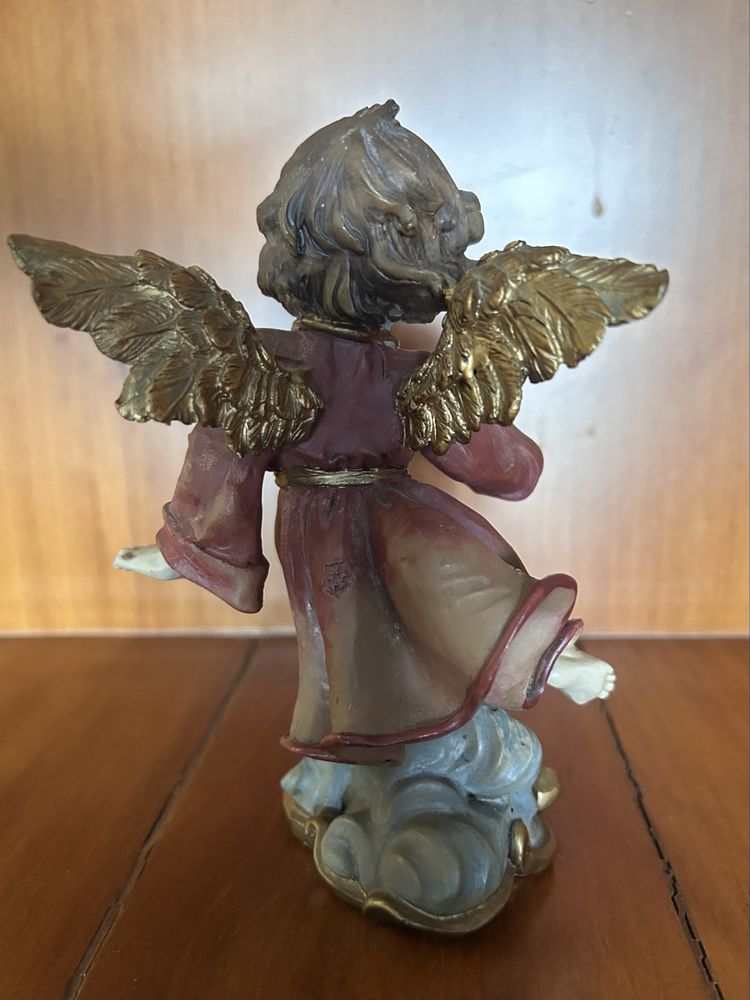 Figura de anjo em bom estado