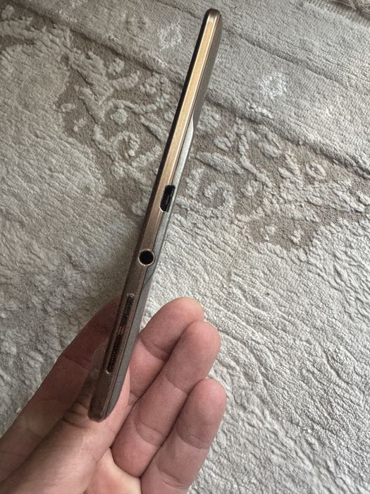 Samsung Galaxy Tab S T700