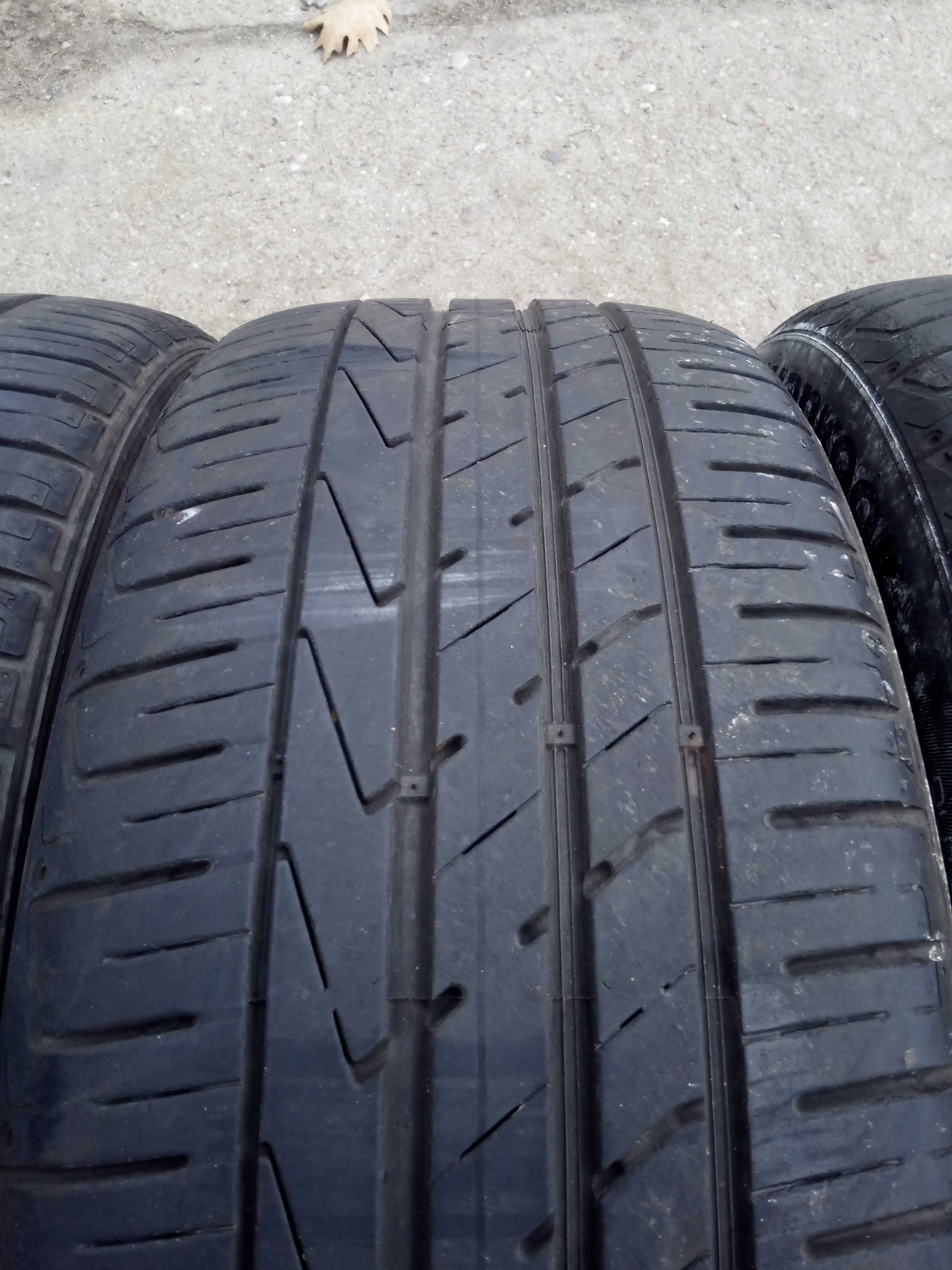 235/50/19 - 6-6,5mm - Hankook -4szt -komplet -Tanio