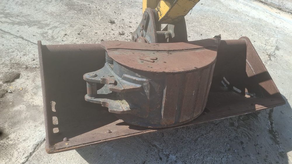 Giratória komatsu PC 110