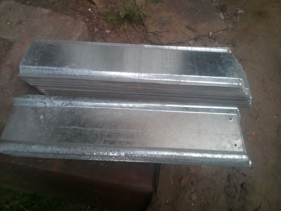 Оцинкованная  металлическая черепица ссср заводская.