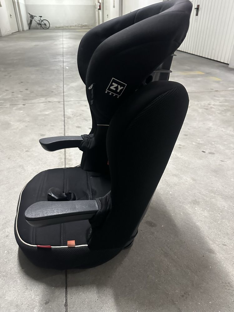 Cadeira auto de bebé