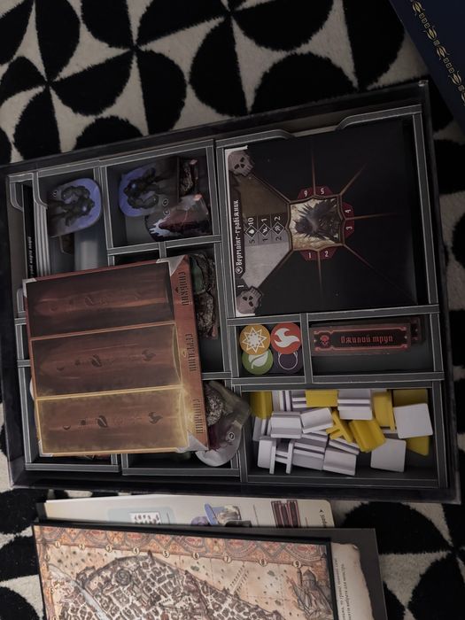 Темна гавань. Щелепи Лева (Gloomhaven. Jaws of the lion)