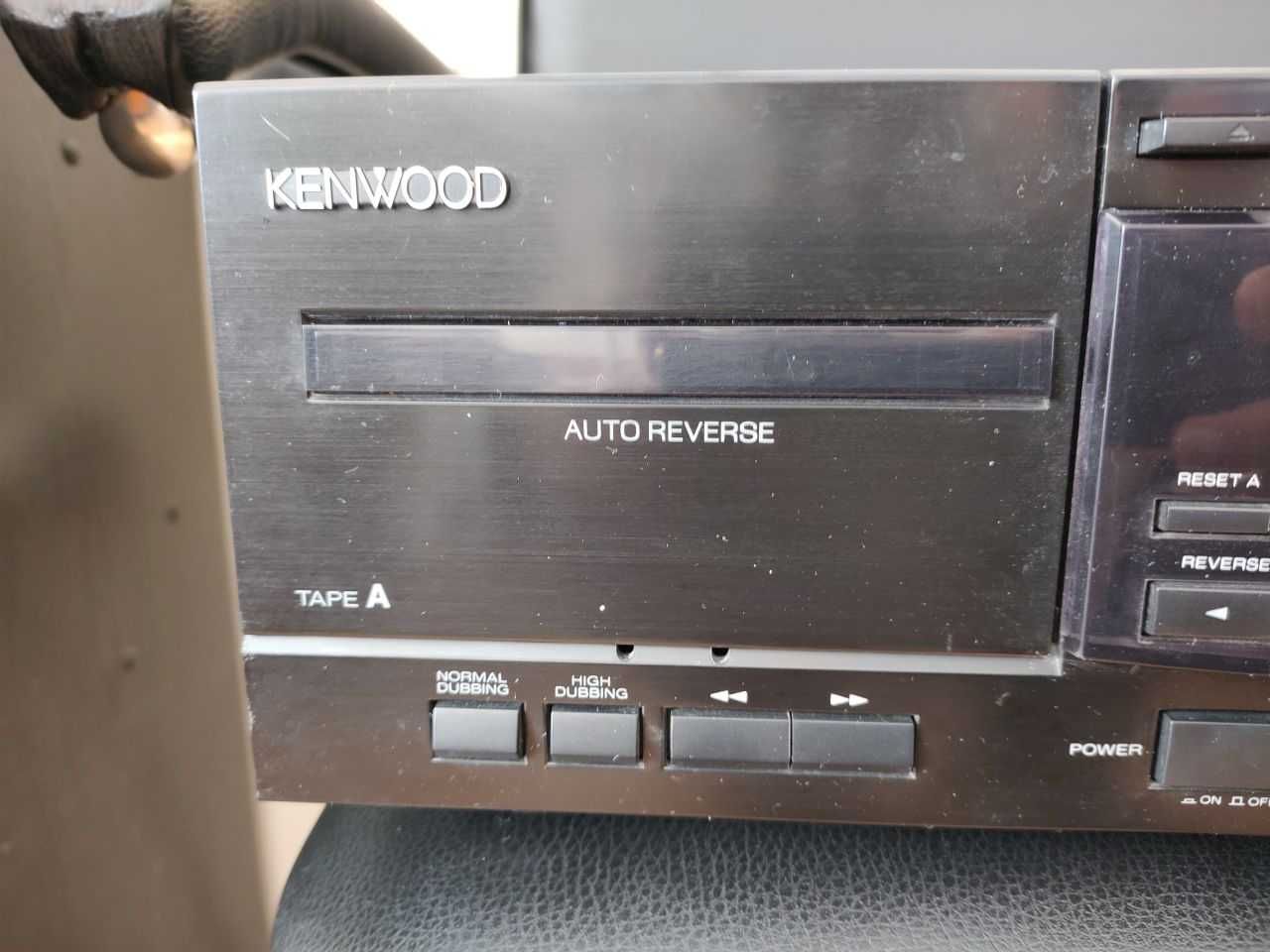 Hi-Fi двух-кассетный магнитофон KENWOOD KX-W4080.