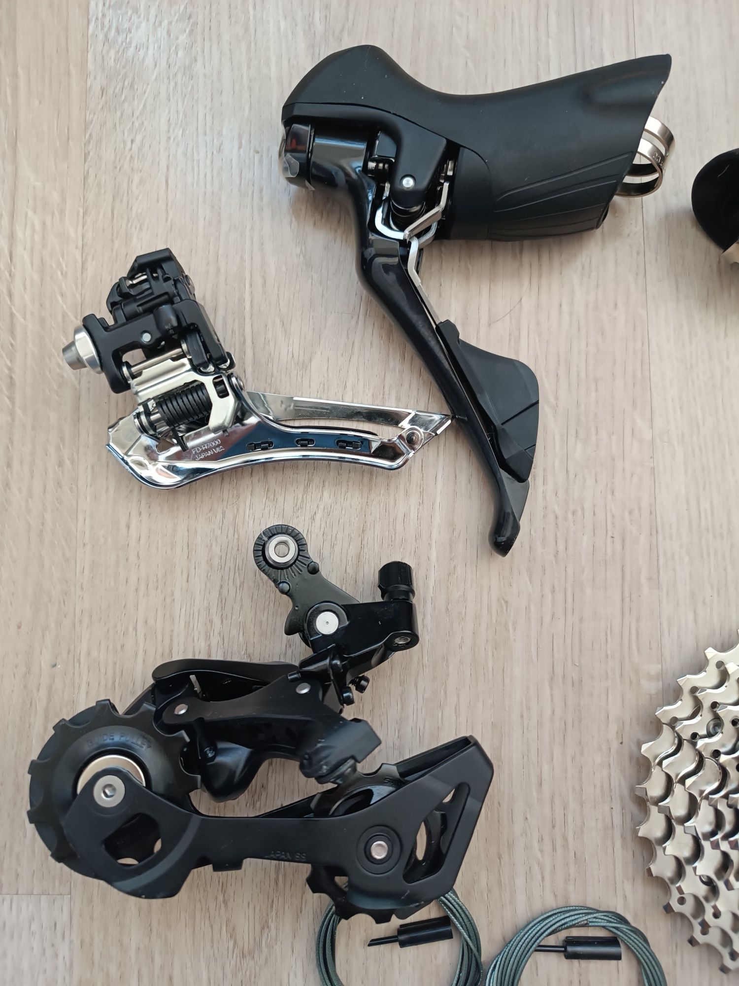 Групсет Shimano 105 R7000 2x11