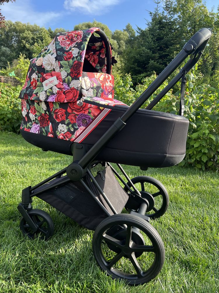 Gondola Cybex Priam 2.0 spring blossom dark