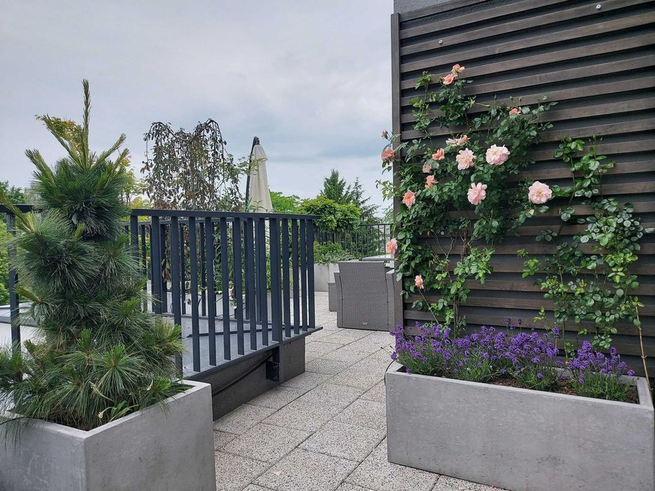 Donice z włókna szklanego na wymiar. Dowolny kolor lub imitacja betonu